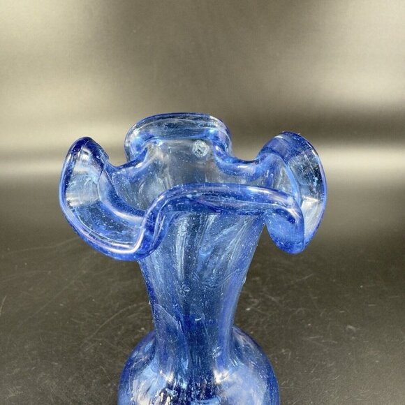 Vintage Hand Blown Cobalt Blue Bud Vase Ruffled Edges Hand Made Glass Decor VTG - Picture 9 of 14